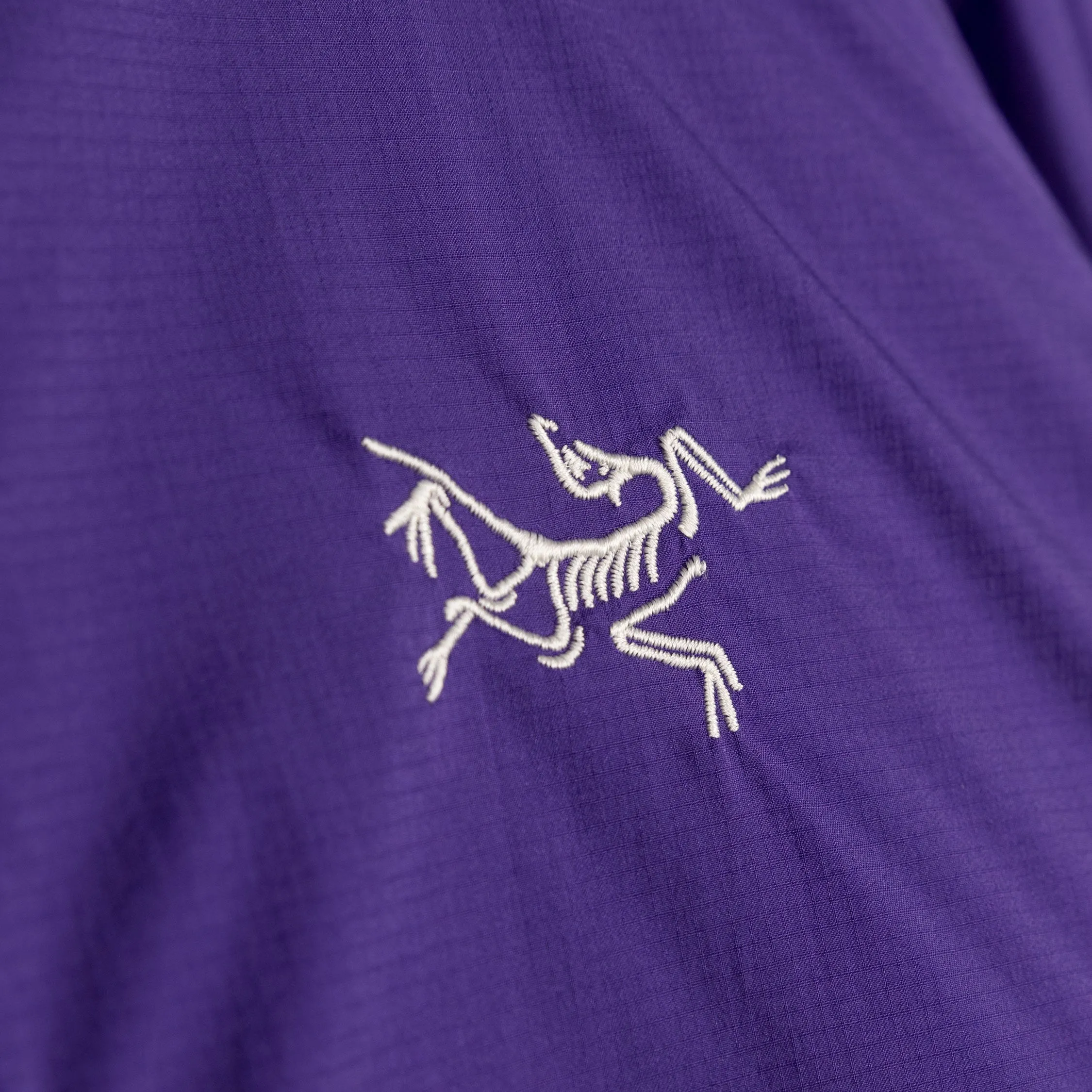 Arcteryx Wmns Atom Hoody sold by Asphalt Gold product image thumbnail 5