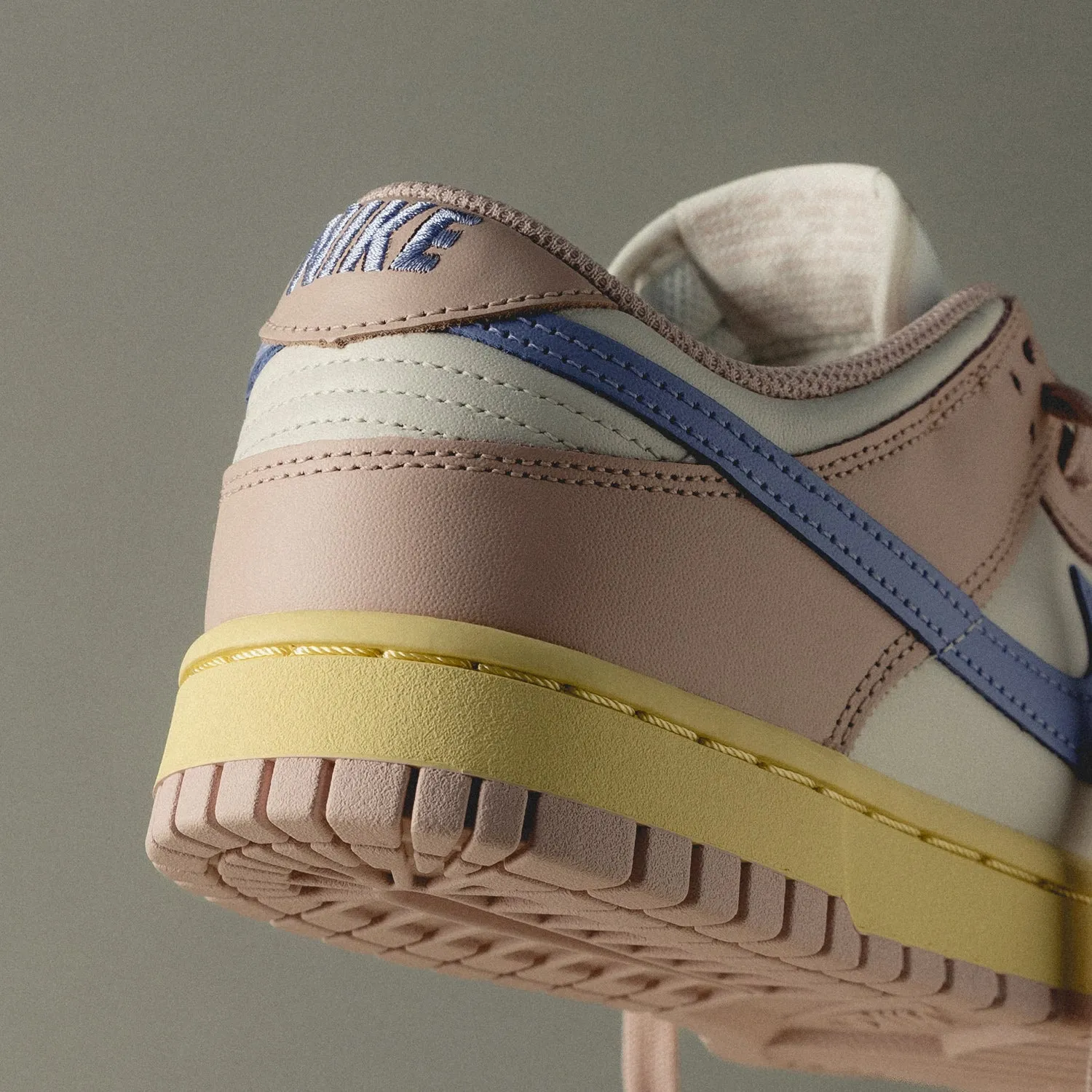 Nike Wmns Dunk Low *Pink Oxford* sold by Asphalt Gold product image thumbnail 5