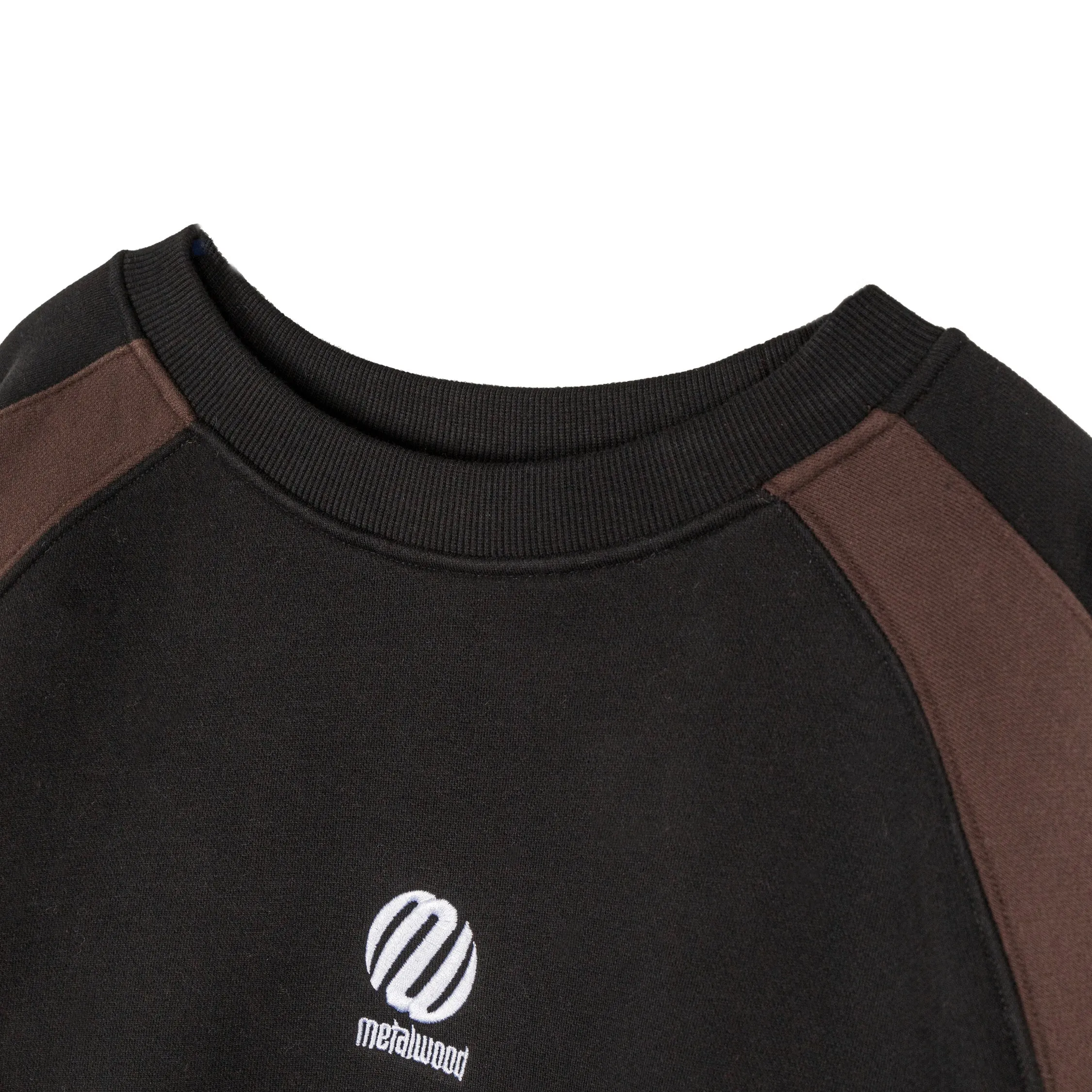 Metalwood Alien Crewneck Sweatshirt sold by Asphalt Gold product image thumbnail 2