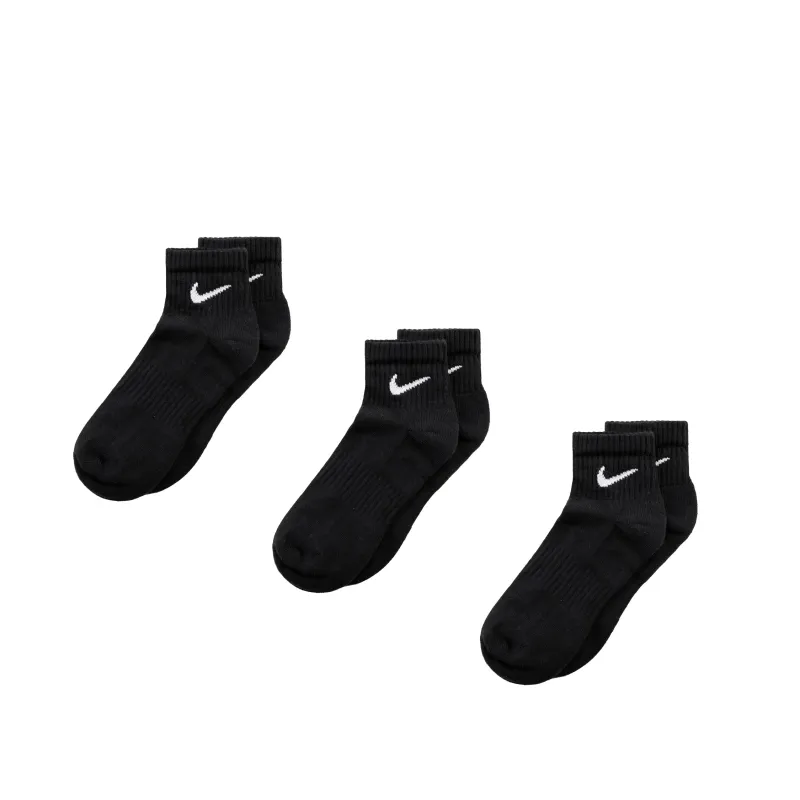 Nike	Everyday Cushioned Ankle Socks 3 Pack sold by Asphalt Gold