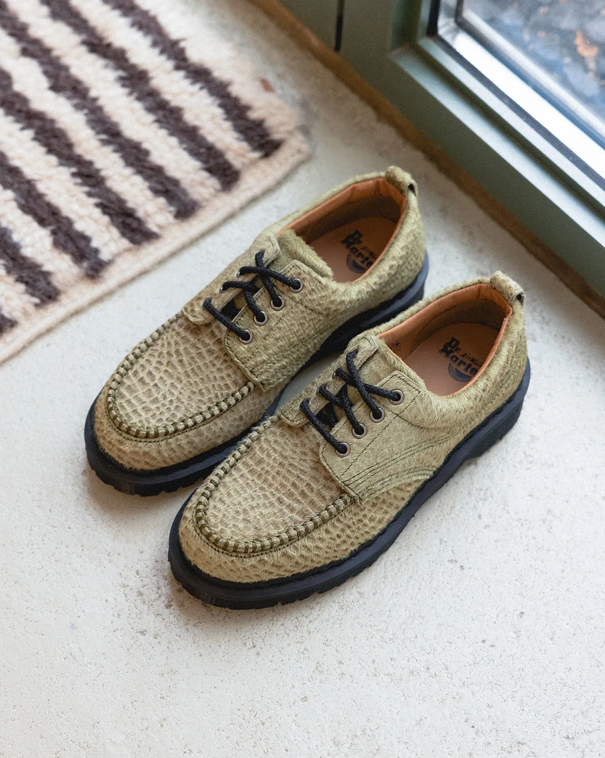 Dr. Martens Lowell sold by Asphalt Gold product image thumbnail 2