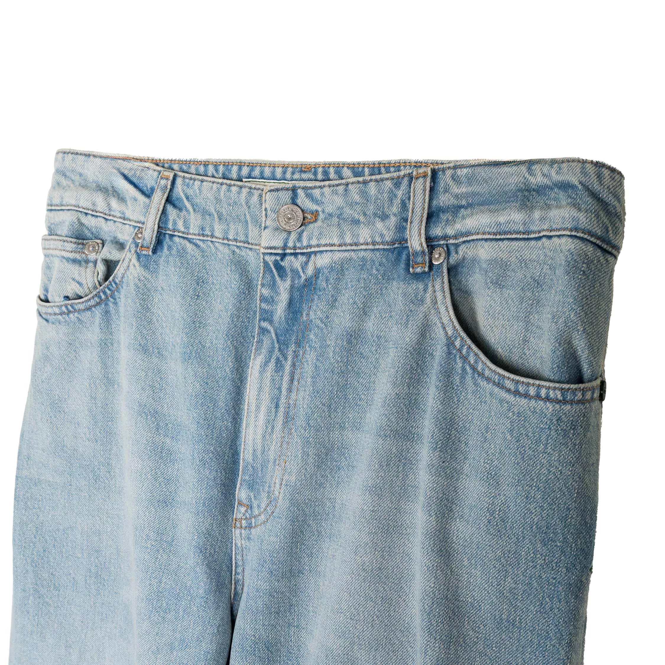 Lacoste Loose Fit Denim Jeans sold by Asphalt Gold product image thumbnail 3