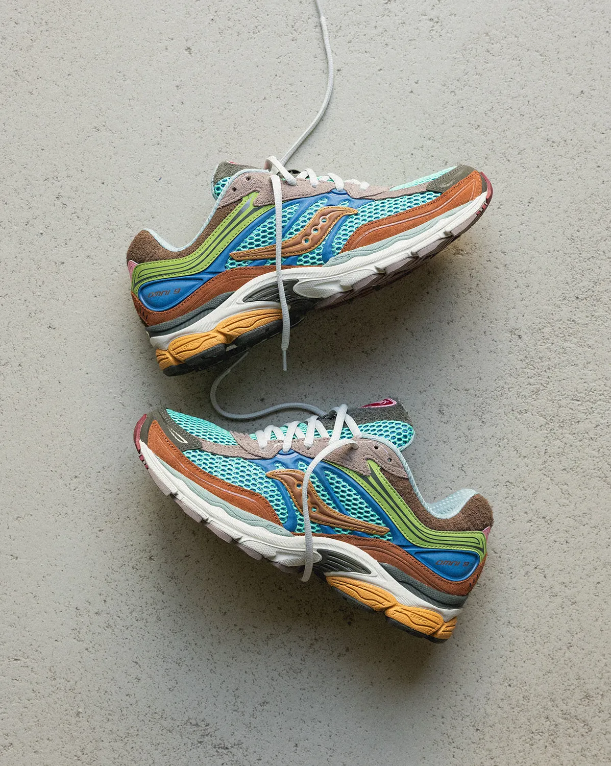 Saucony x Sneaker Politics Pro Grid Omni 9 sold by Asphalt Gold product image thumbnail 2
