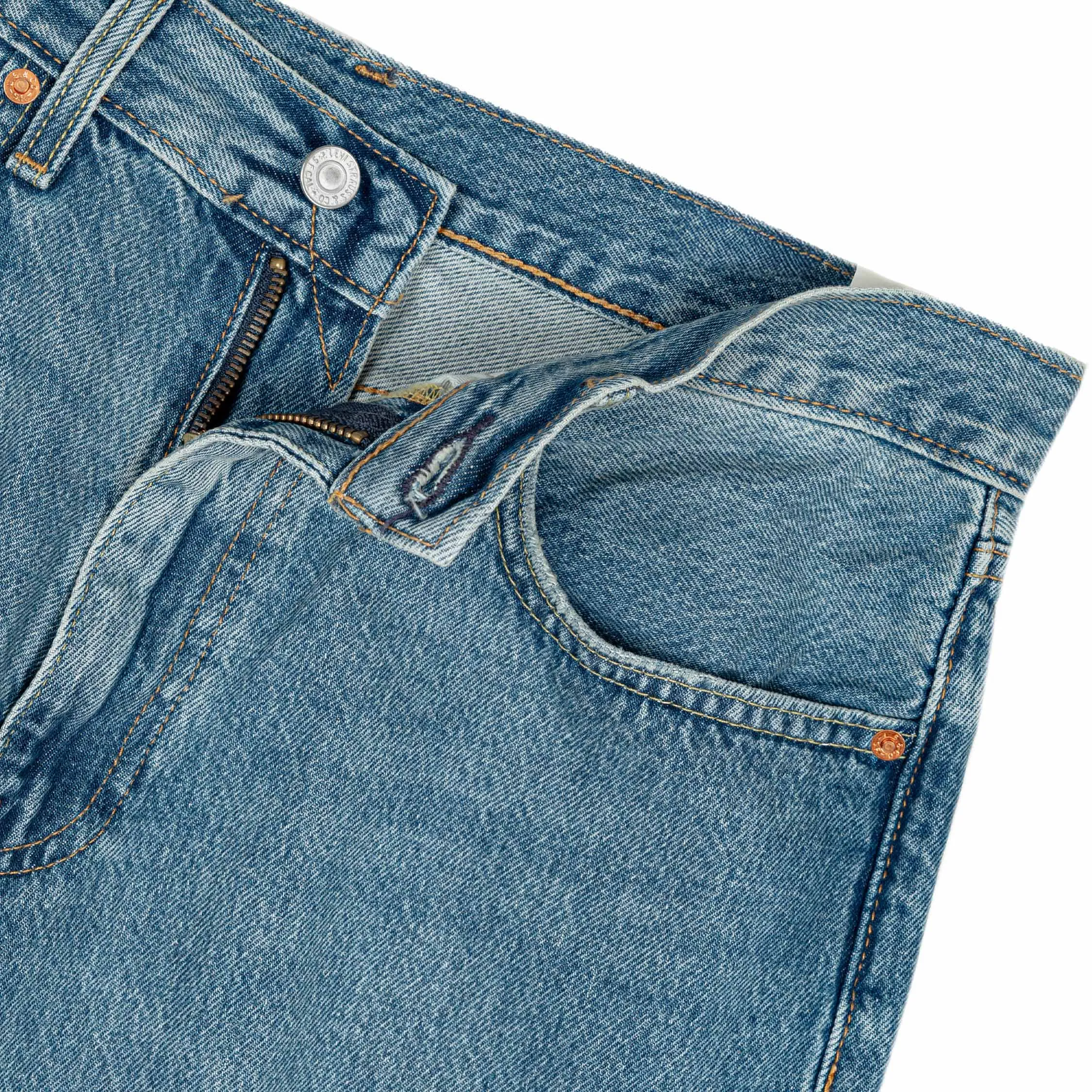 Levi's 478 Baggy Shorts sold by Asphalt Gold product image thumbnail 3