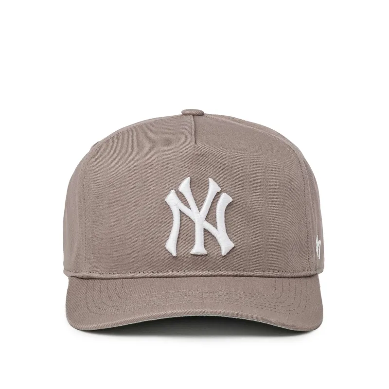 47 MLB New York Yankees *Hitch* Cap sold by Asphalt Gold