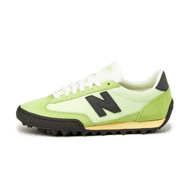 New Balance Gator Run made by New Balance
