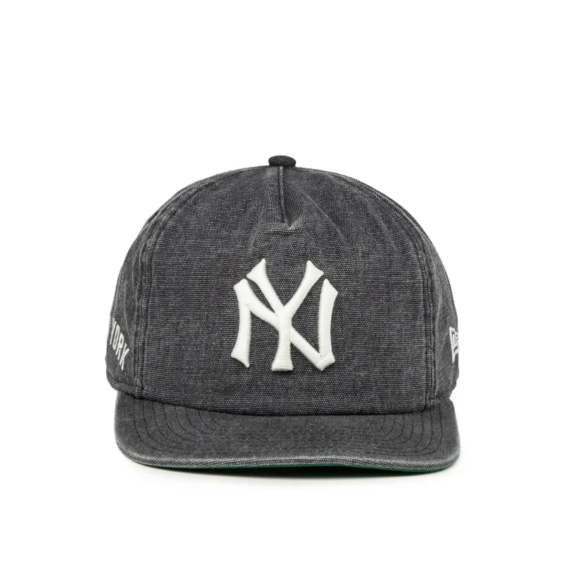 New Era MLB New York Yankees 19TWENTY Classic Snapback made by New Era