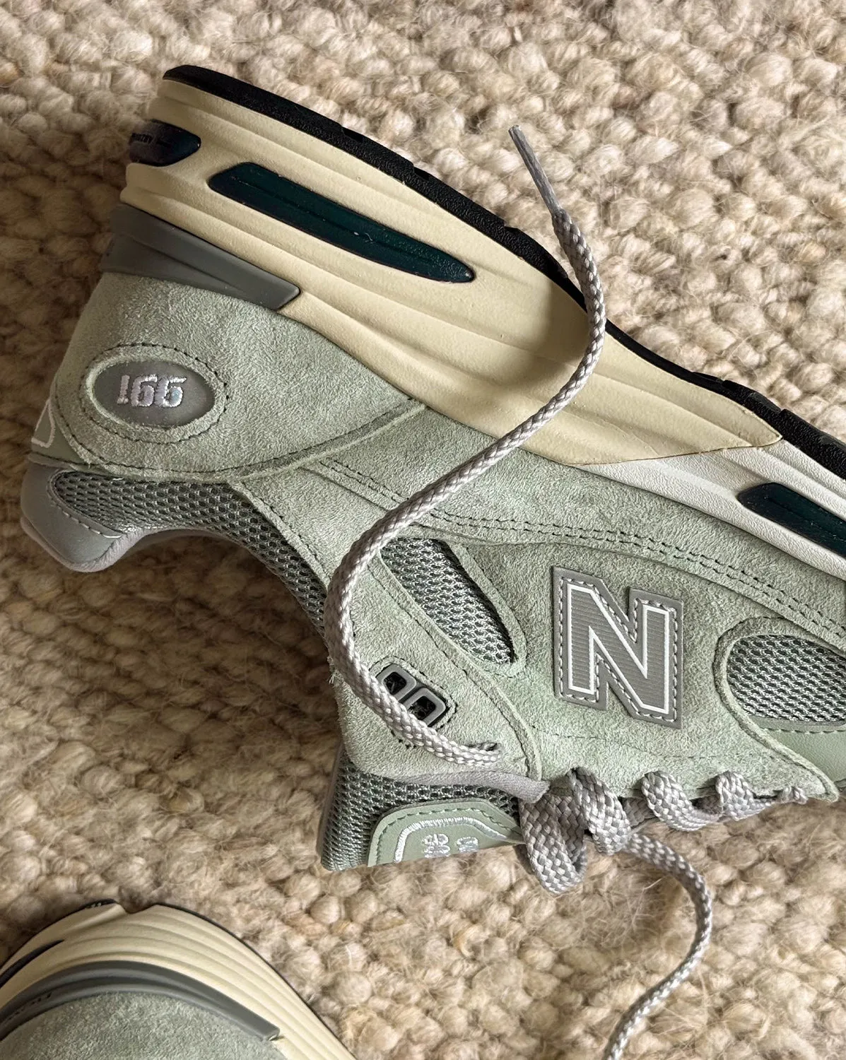 New Balance 991 v2 *Made in England* sold by Asphalt Gold product image thumbnail 3