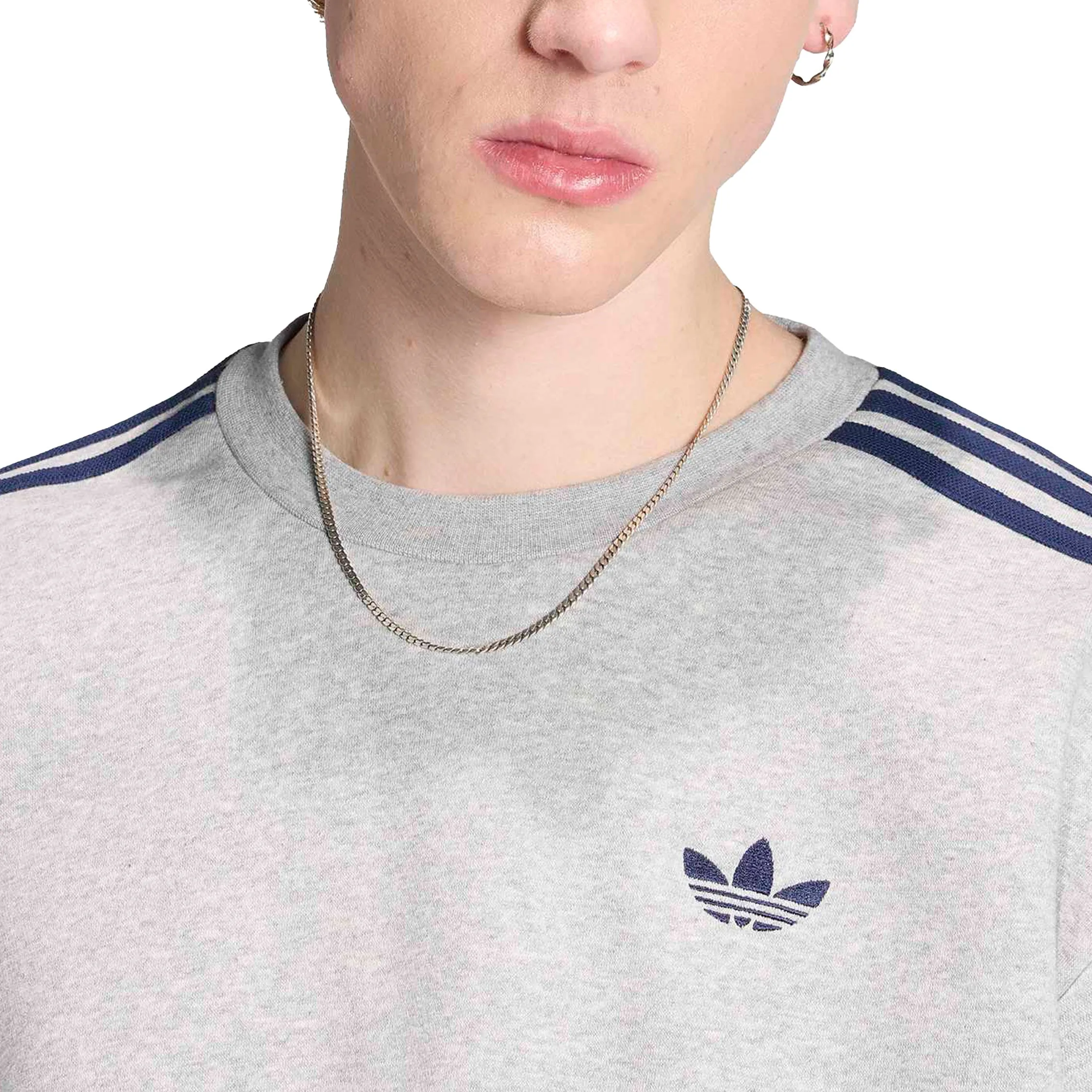Adidas 3-Stripes Oversized Crewneck sold by Asphalt Gold product image thumbnail 2