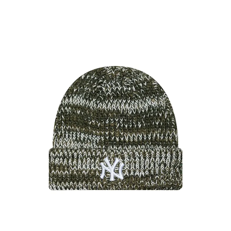 New Era New York Yankees Chunky Knit Beanie made by New Era