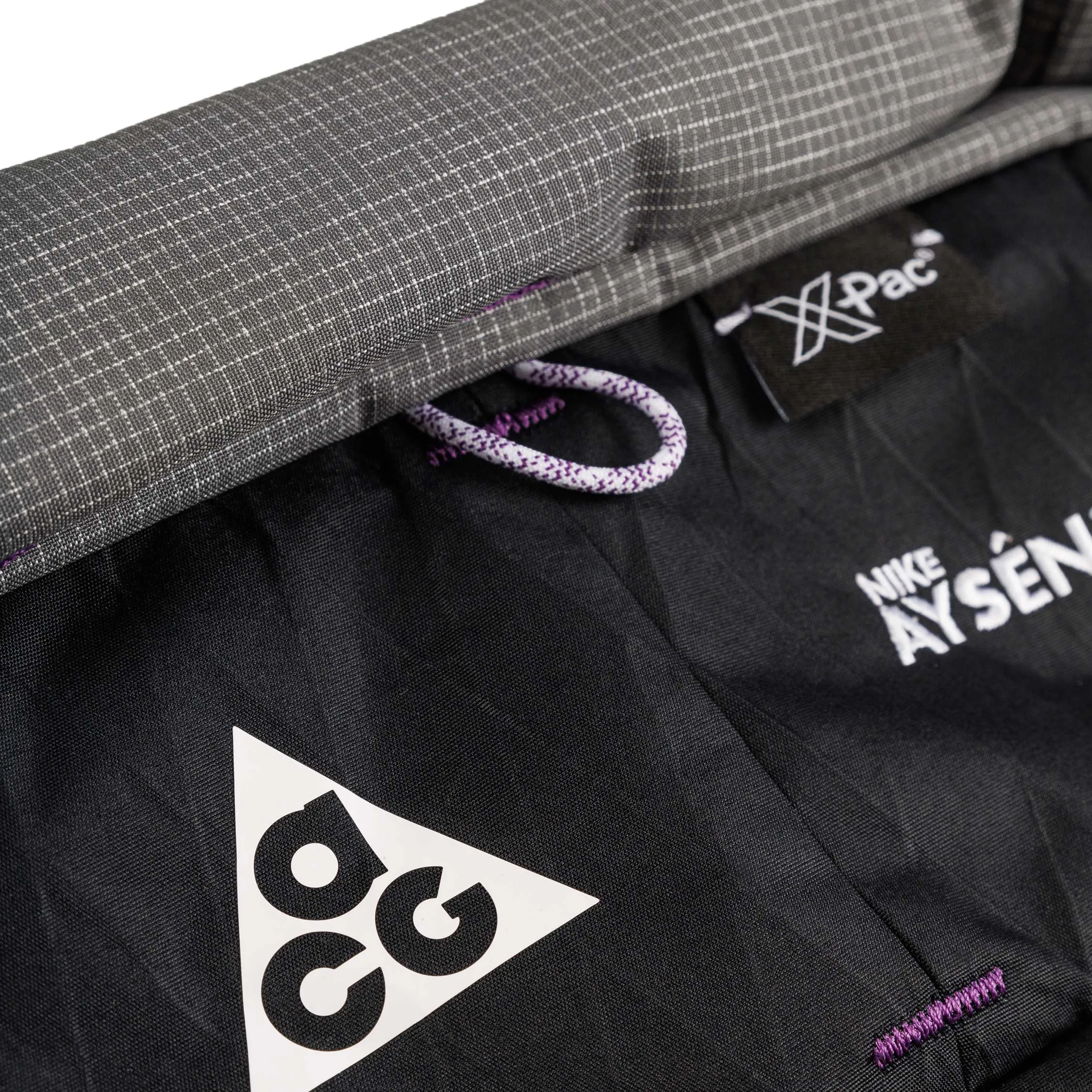 Nike ACG Aysen Waistpack sold by Asphalt Gold product image thumbnail 4