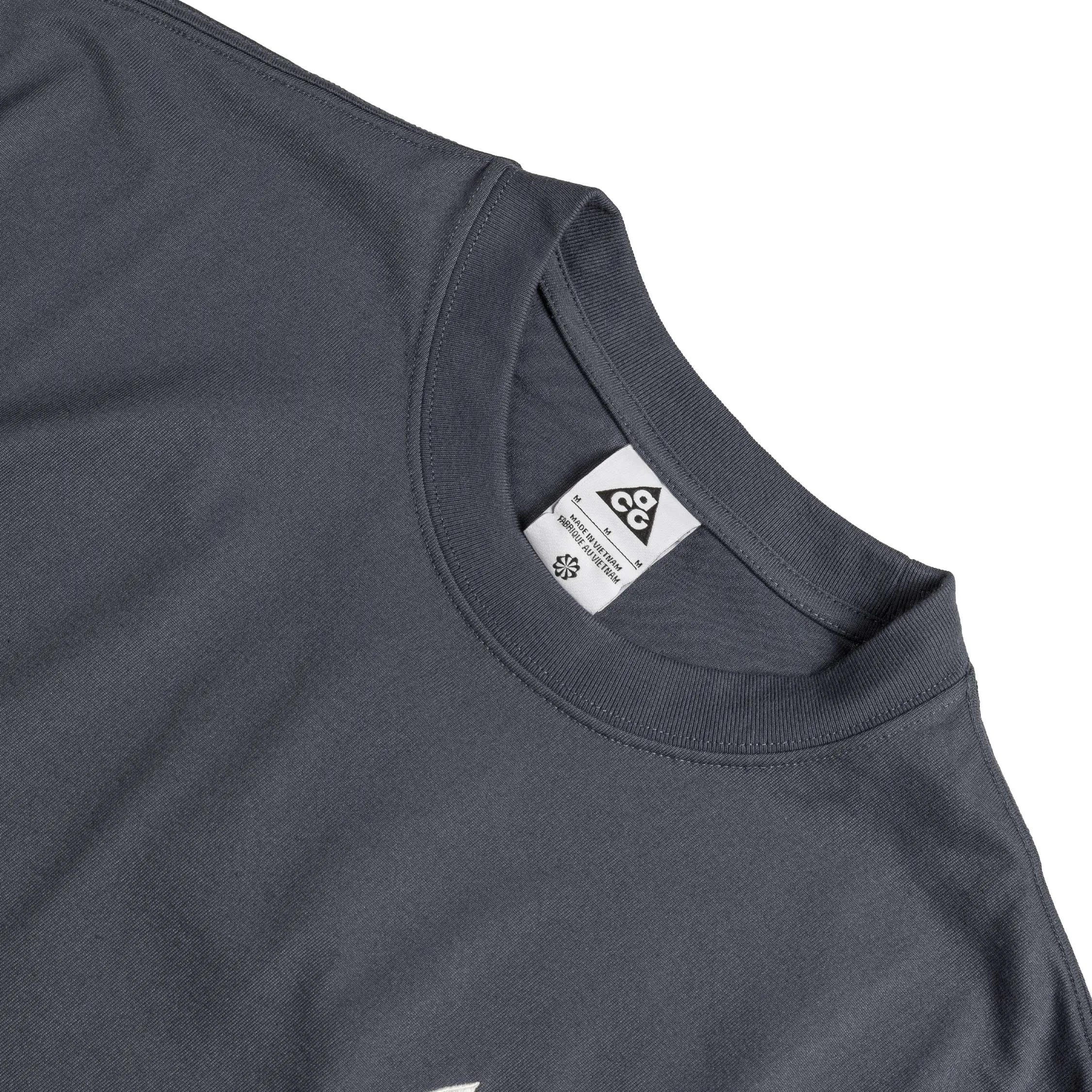 Nike ACG Dri-FIT-Longsleeve sold by Asphalt Gold product image thumbnail 3