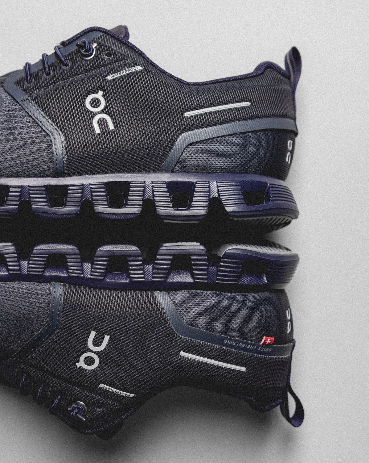 On Cloud 5 Waterproof sold by Asphalt Gold product image thumbnail 5