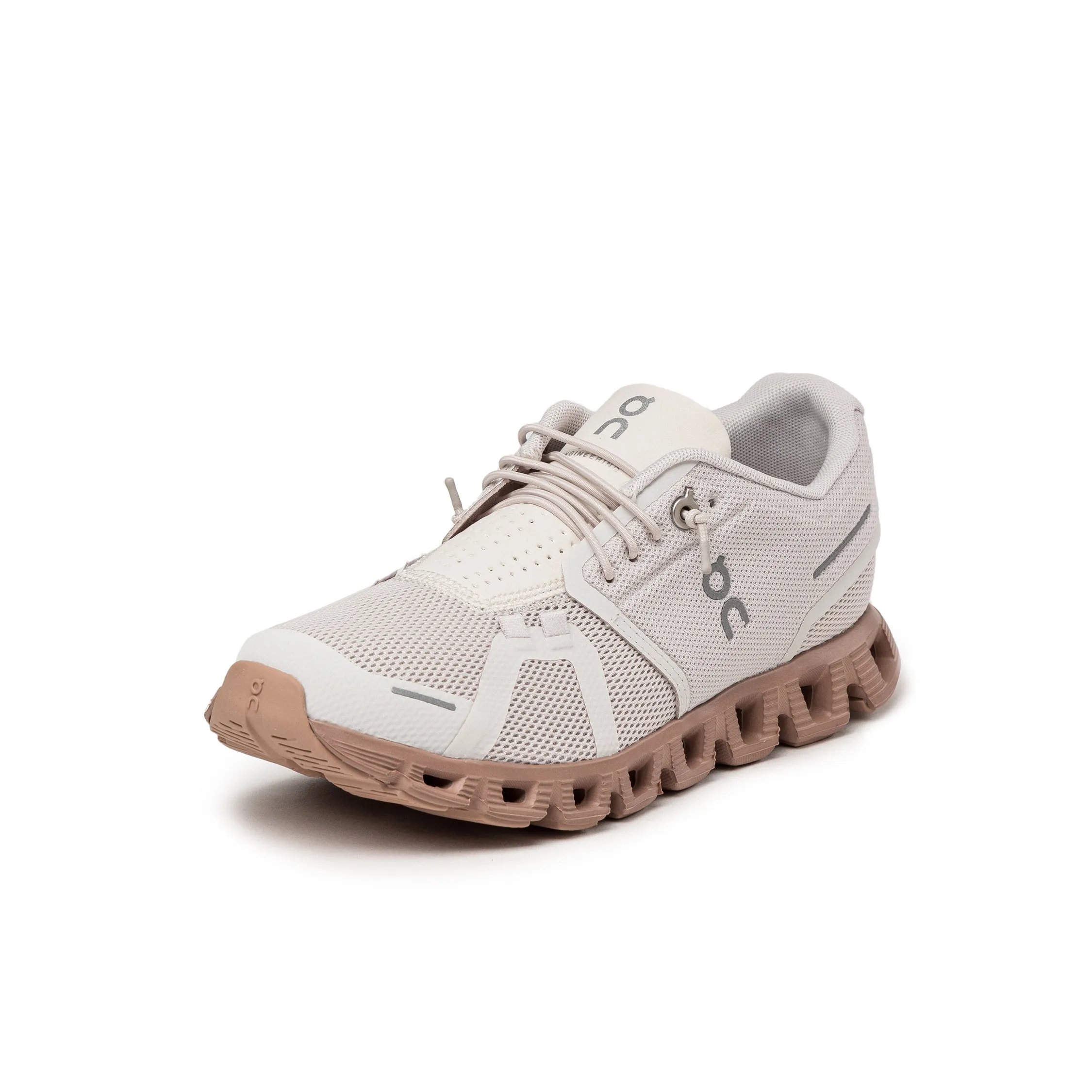 On Cloud 5 W sold by Asphalt Gold product image thumbnail 2