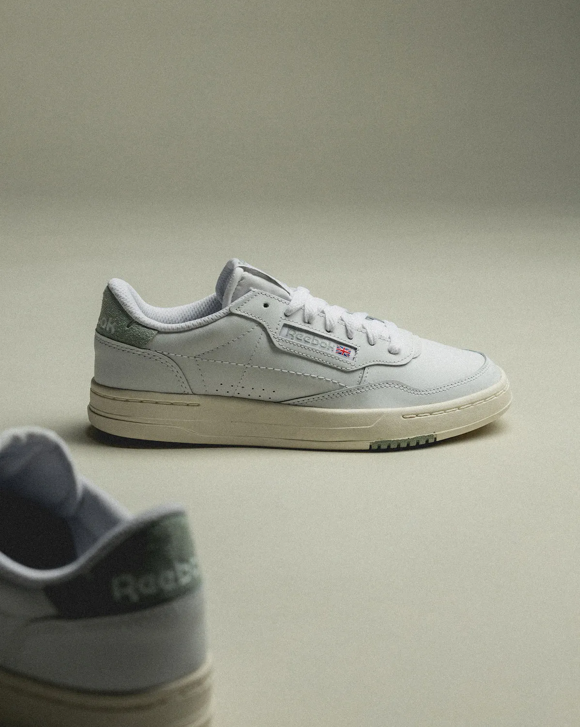 Reebok Court Peak sold by Asphalt Gold product image thumbnail 4