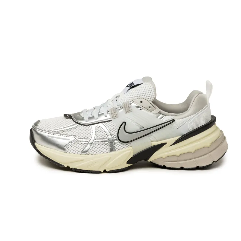 Nike Wmns V2K Run sold by Asphalt Gold