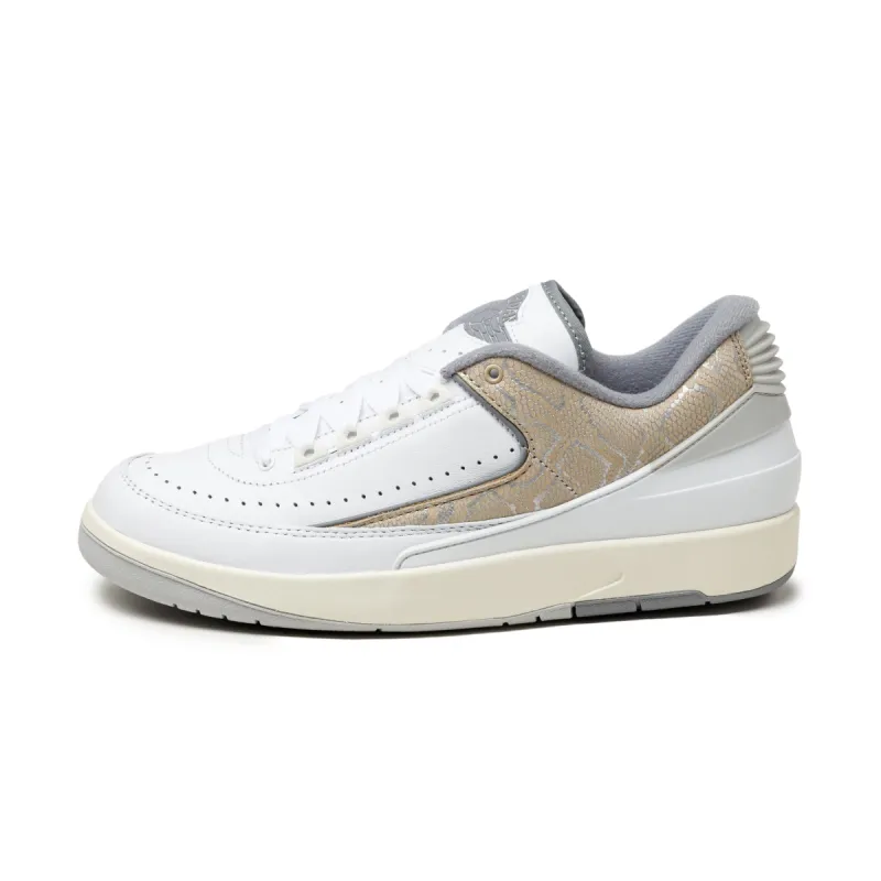 Nike Air Jordan 2 Retro Low sold by Asphalt Gold