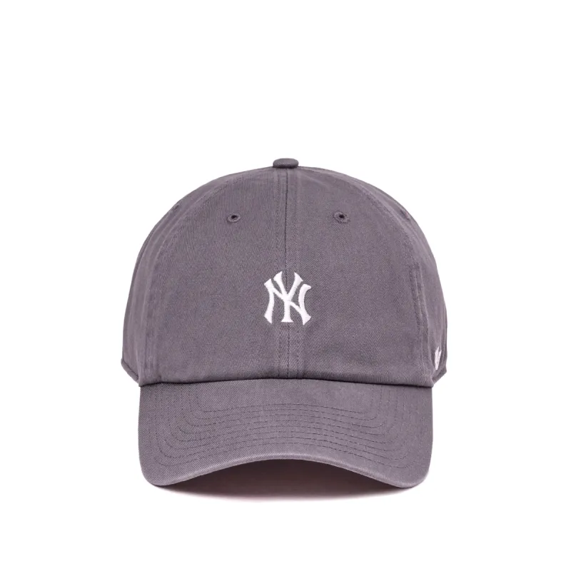 47 MLB New York Yankees *Base Runner* Cap sold by Asphalt Gold