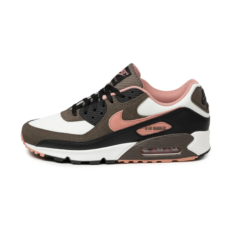 Nike Air Max 90 made by Nike