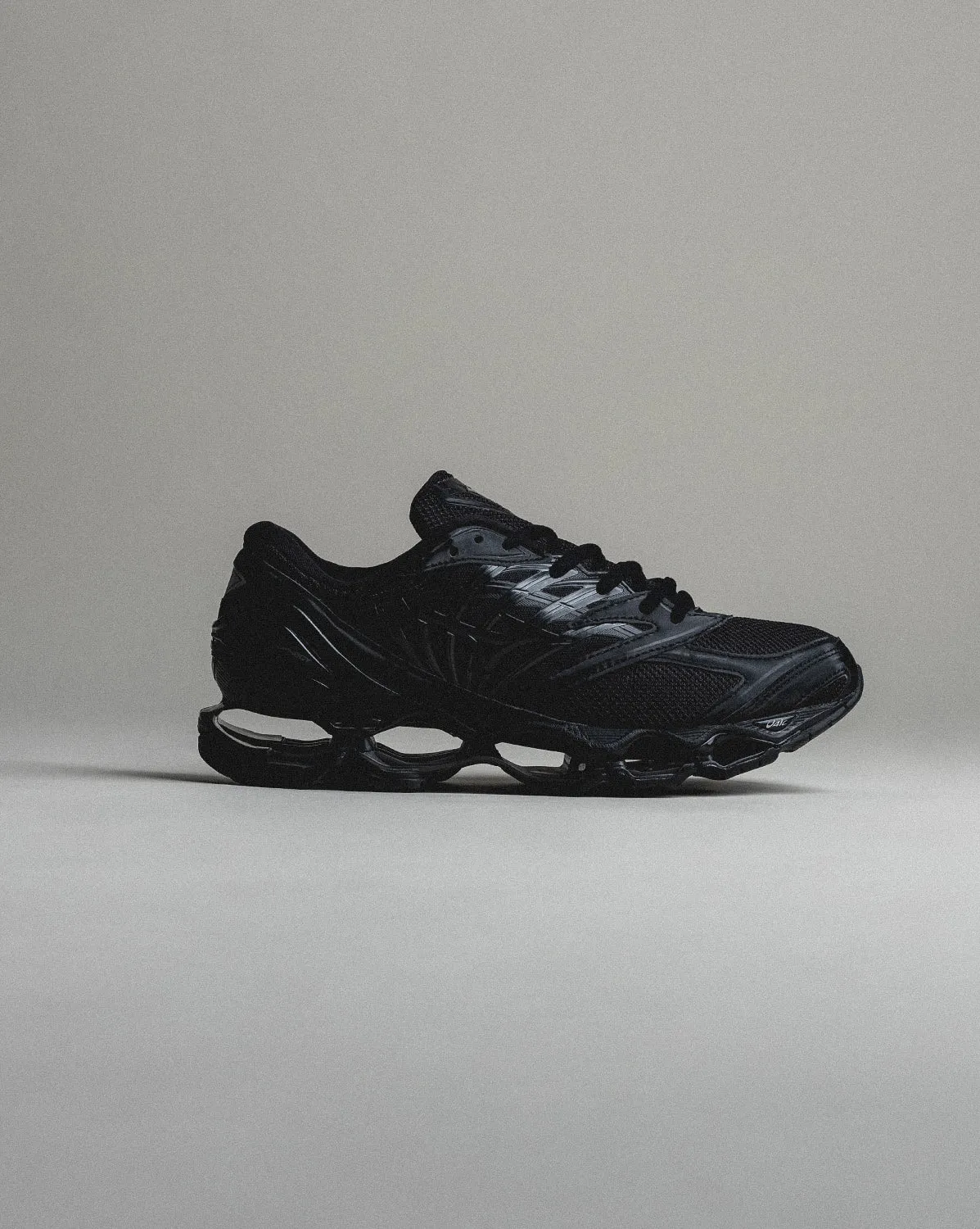 Mizuno Wave Prophecy LS sold by Asphalt Gold product image thumbnail 5