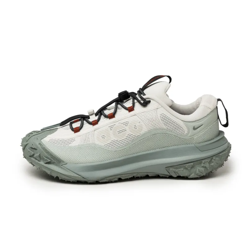 Nike ACG Mountain Fly 2 Low *GTX* sold by Asphalt Gold