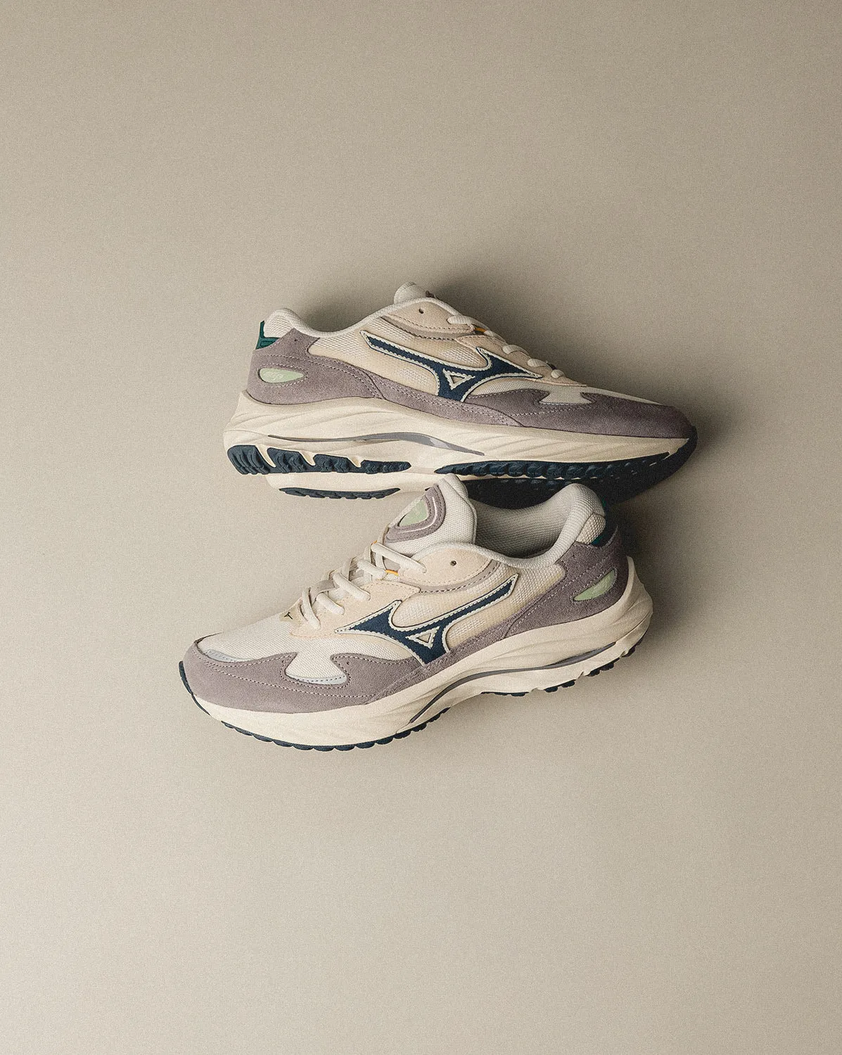 Mizuno Wave Rider Beta sold by Asphalt Gold product image thumbnail 4