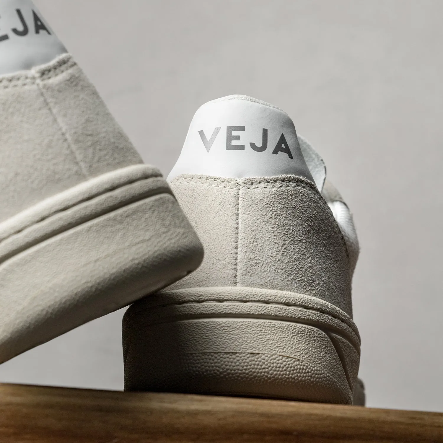 Veja V-10 B-Mesh sold by Asphalt Gold product image thumbnail 5