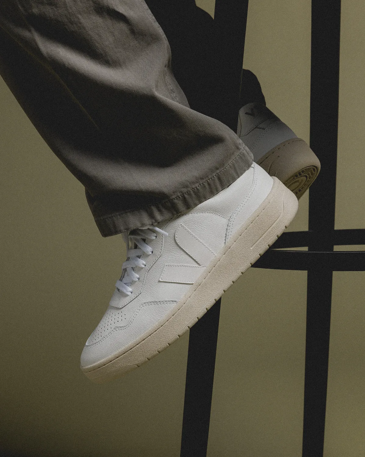 Veja V-90 O.T. sold by Asphalt Gold product image thumbnail 4