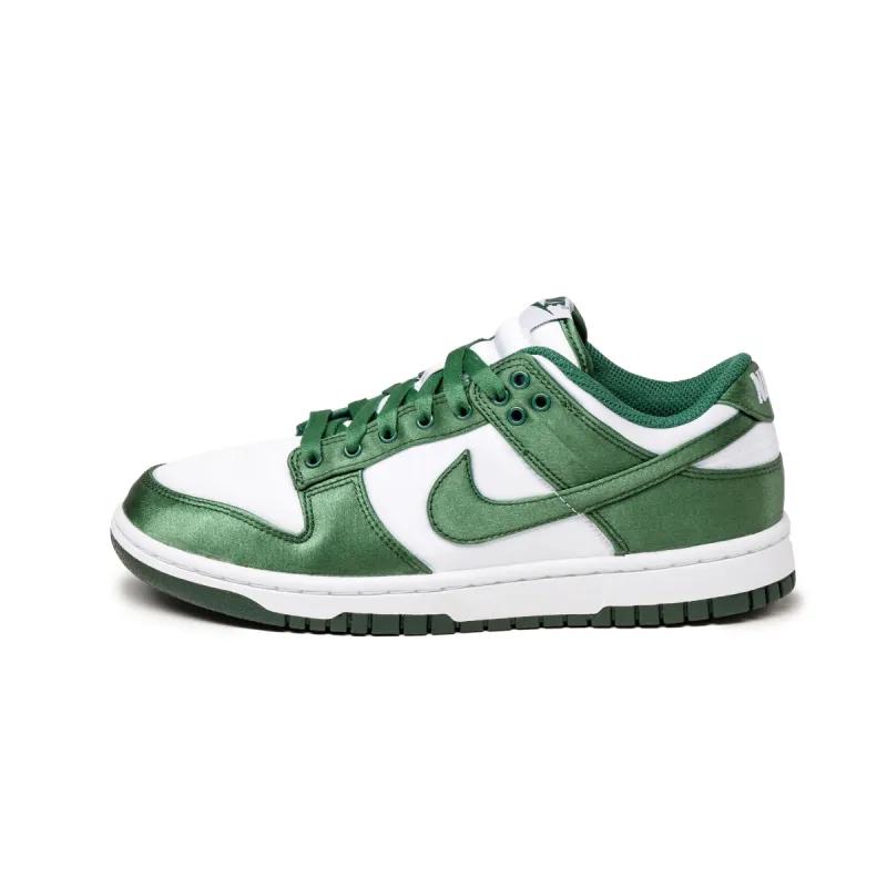 Nike Wmns Dunk Low sold by Asphalt Gold