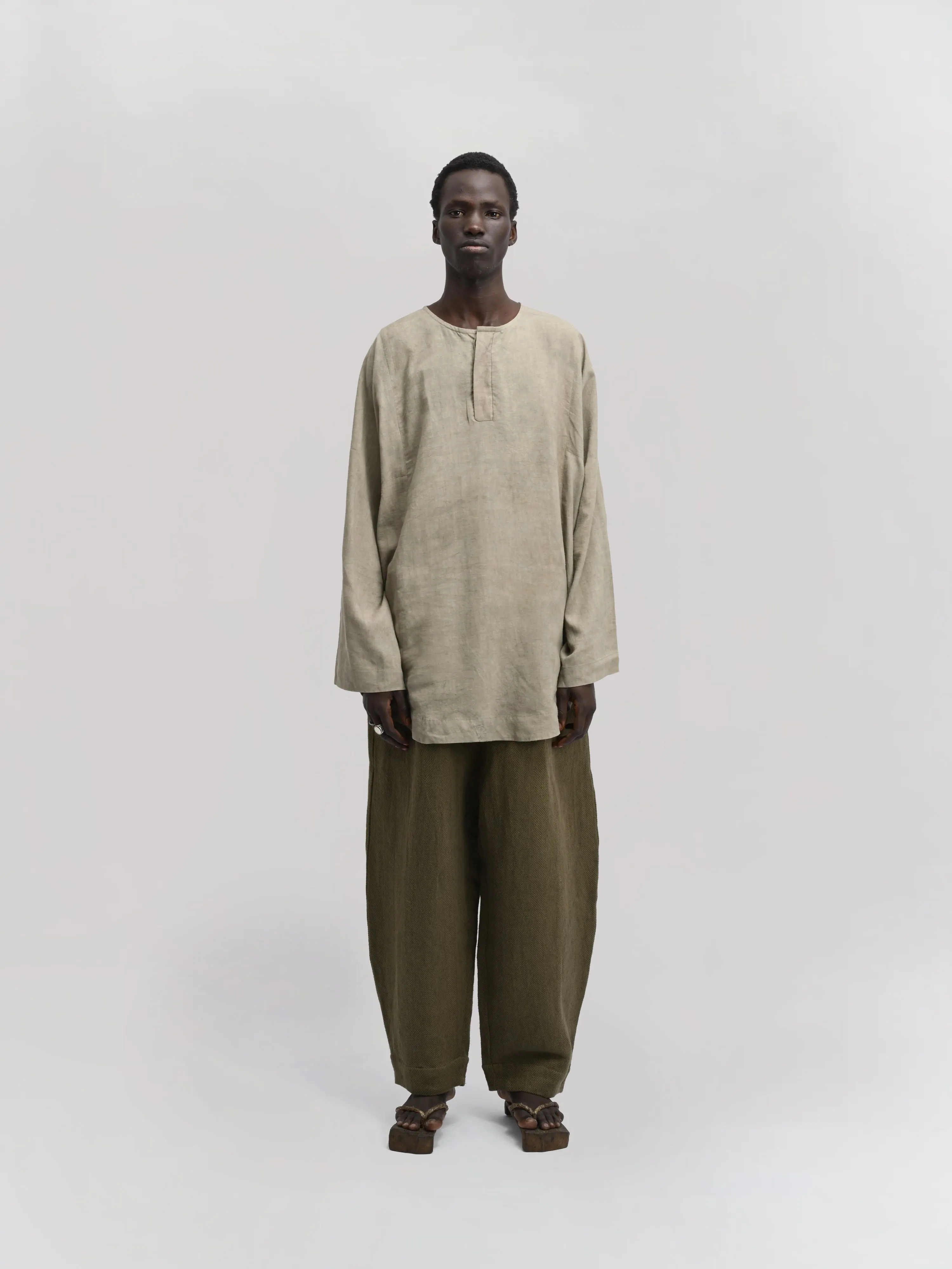 Fisherman Shirt – Linen Cotton Blend – Light Green sold by Gathering