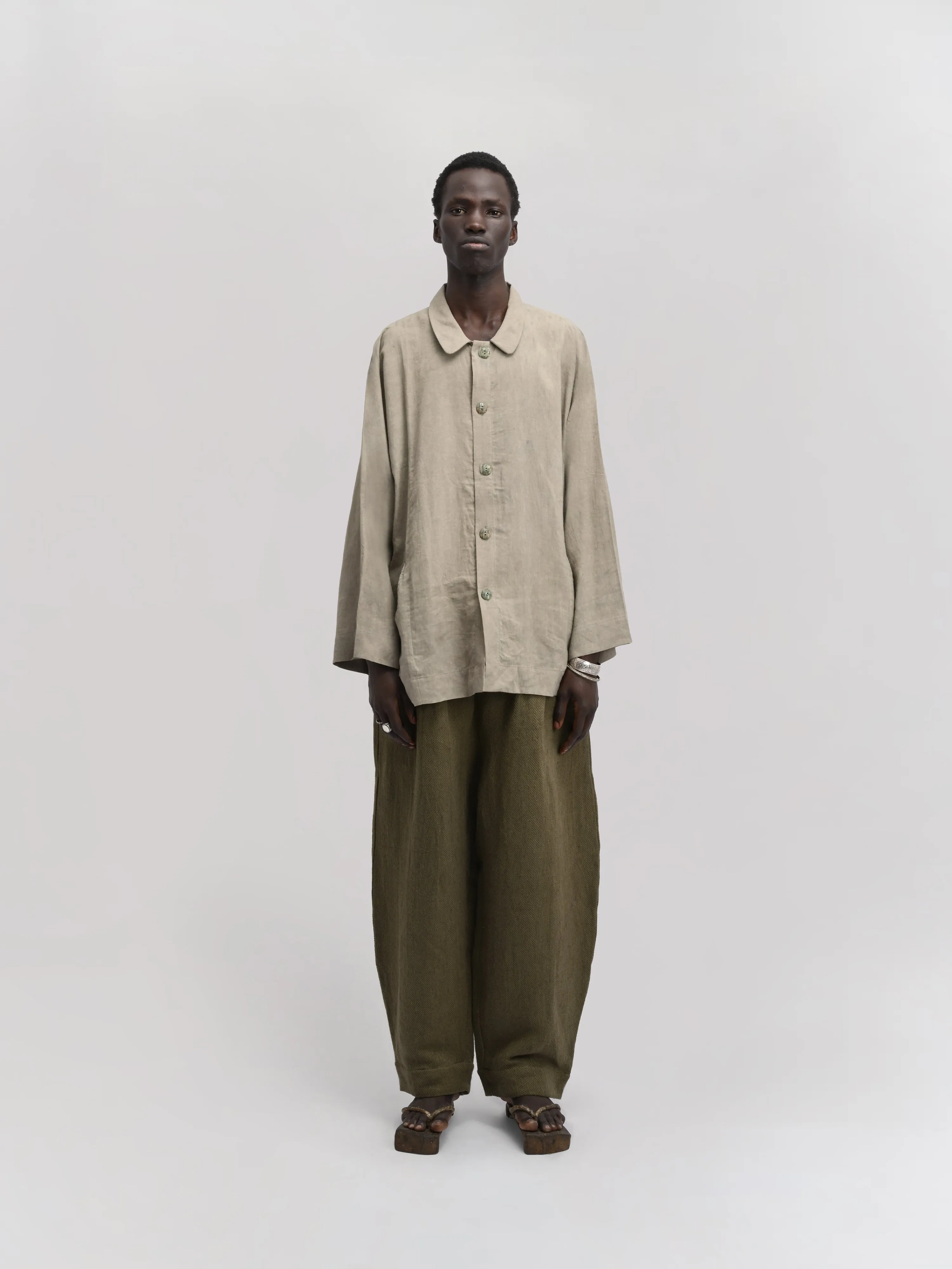 Farmer Shirt – Linen Cotton Blend – Light Green sold by Gathering