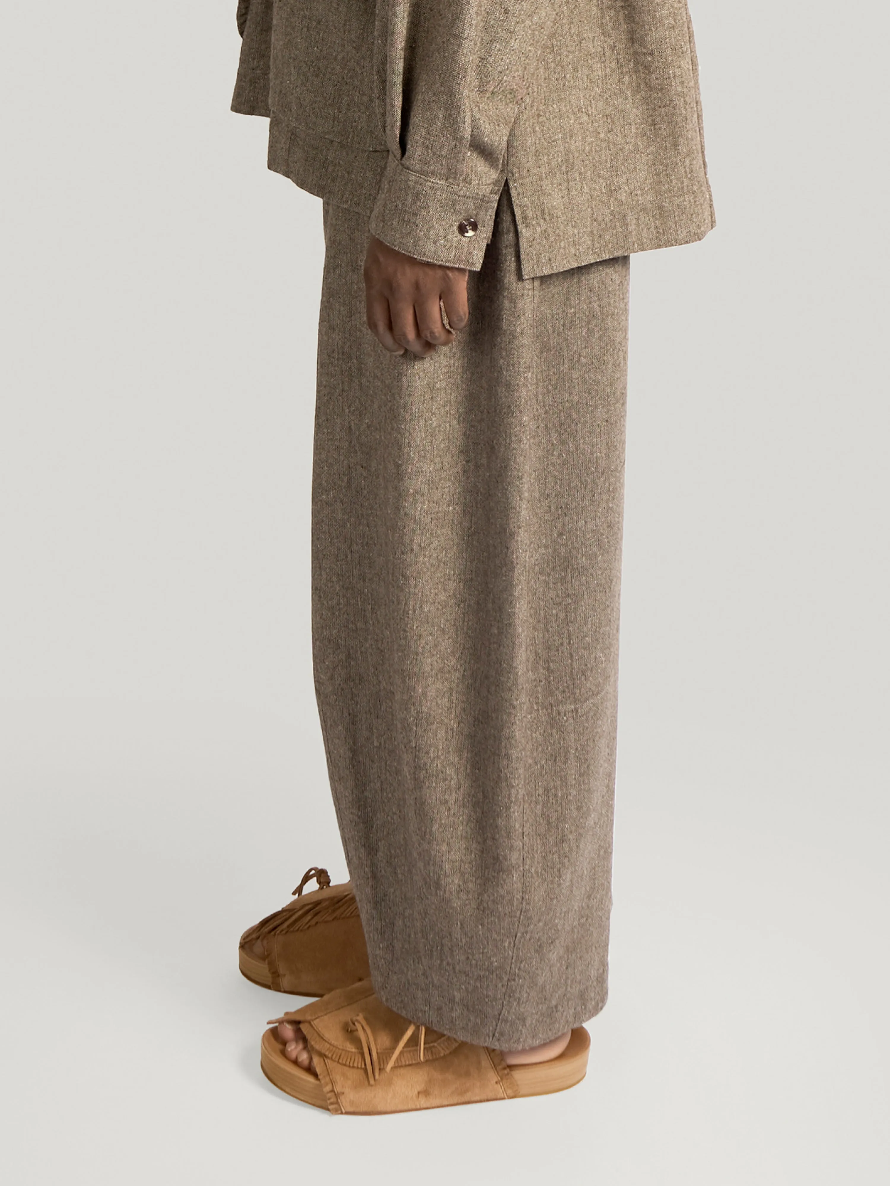 Fisherman Pant – Antique Herringbone Wool – Ash Brown sold by Gathering product image thumbnail 4