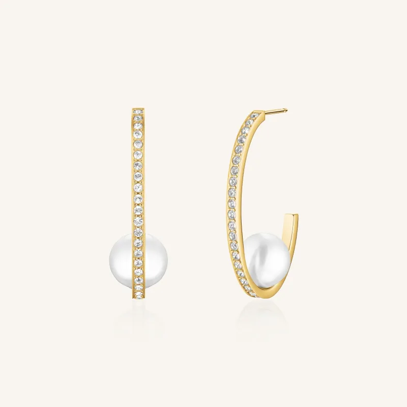Statement Pearl Hoops made by Rosefield