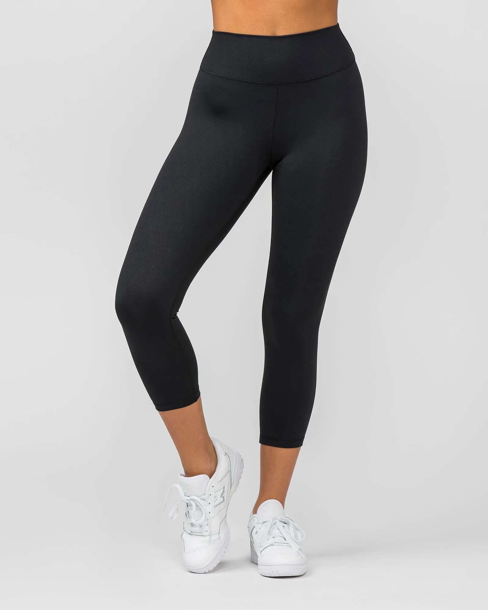 Signature Scrunch 7/8 Leggings - Black sold by Muscle Nation product image thumbnail 2