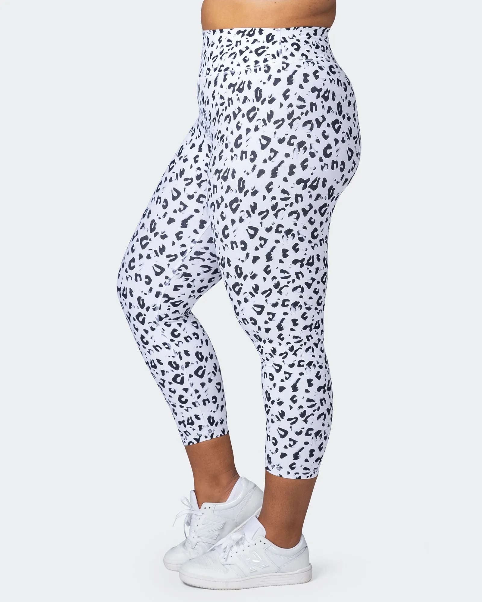 Signature Scrunch 7/8 Leggings - Snow Leopard sold by Muscle Nation product image thumbnail 4
