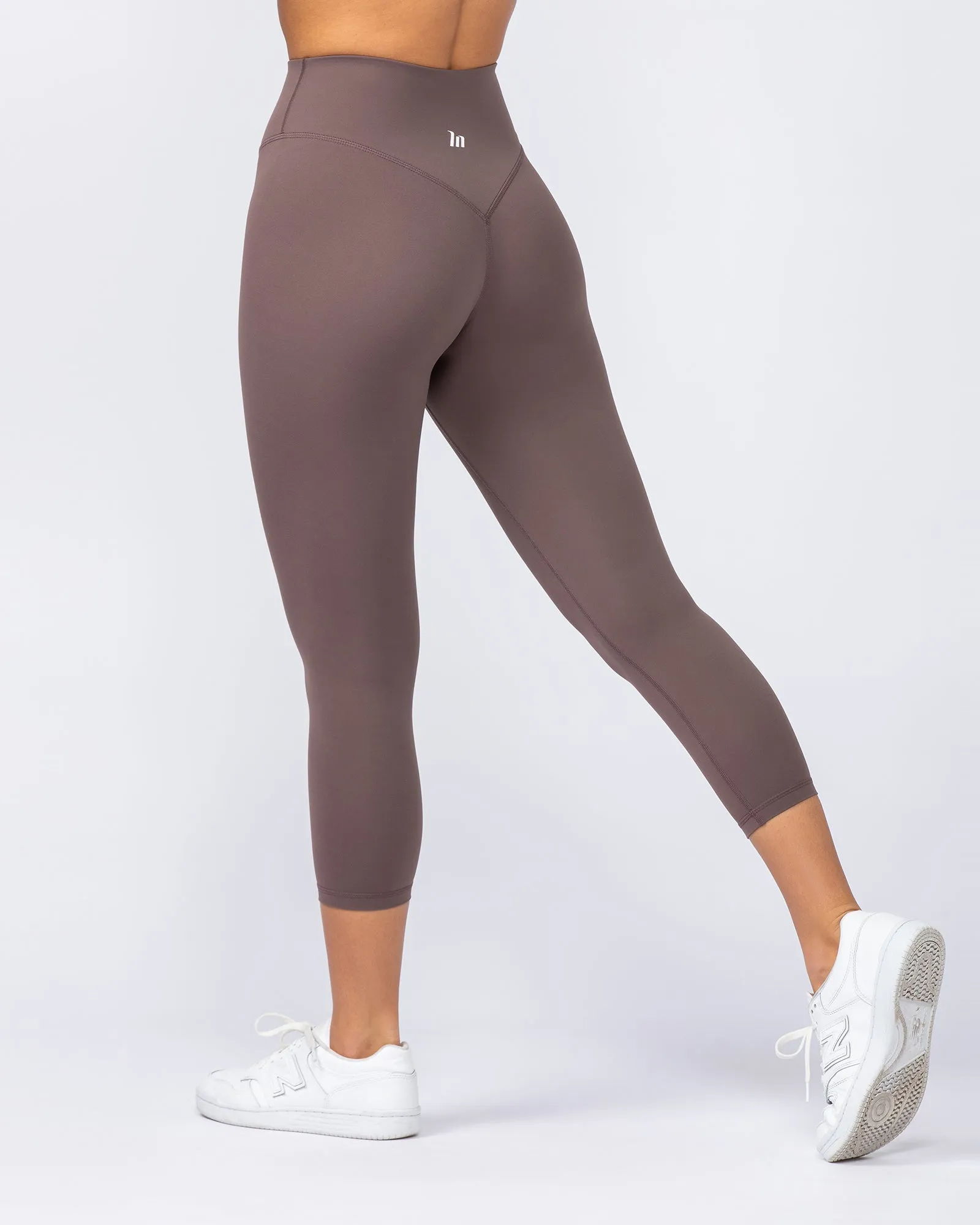 Ultra Aura 7/8 Leggings - Umber sold by Muscle Nation product image thumbnail 4
