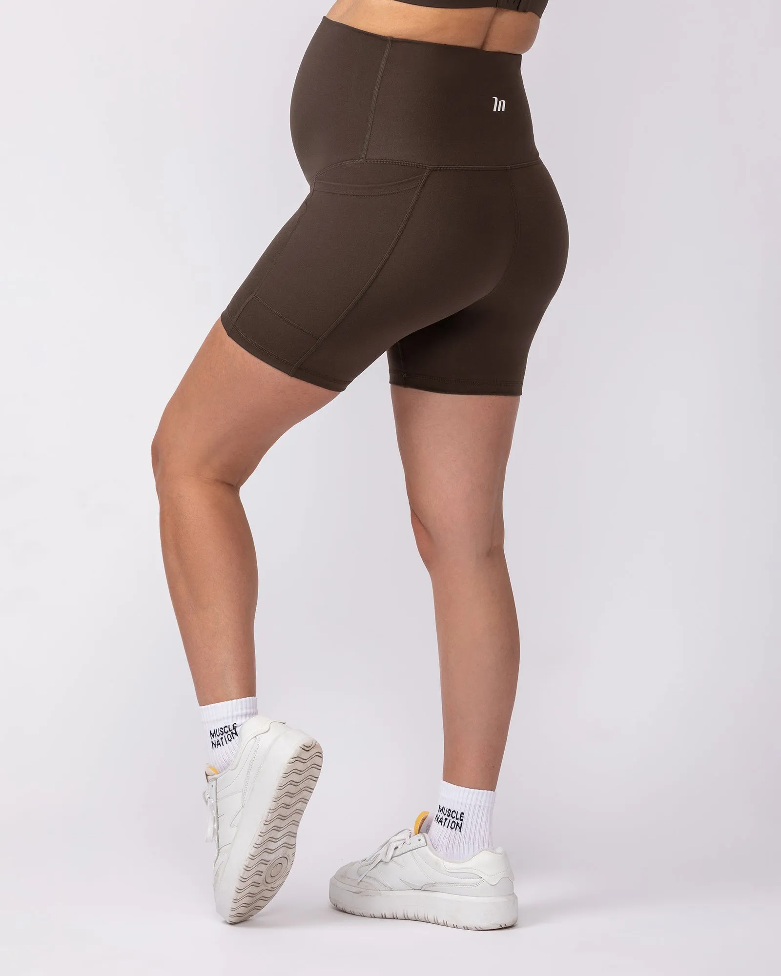 Maternity Everyday Pocket Bike Shorts - Deep Brown sold by Muscle Nation product image thumbnail 4
