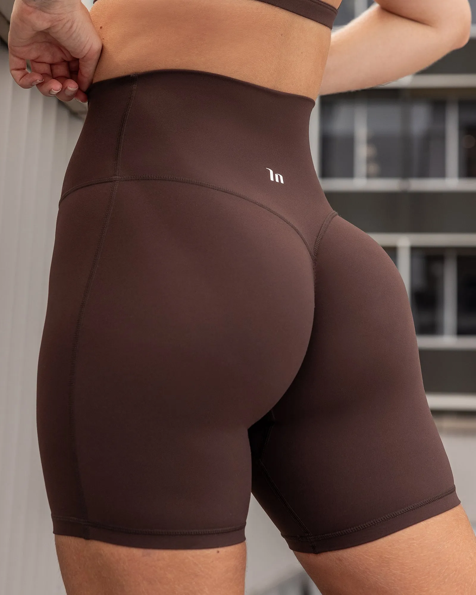 Aura Peachy High Invisible Scrunch Bike Shorts - Cocoa sold by Muscle Nation
