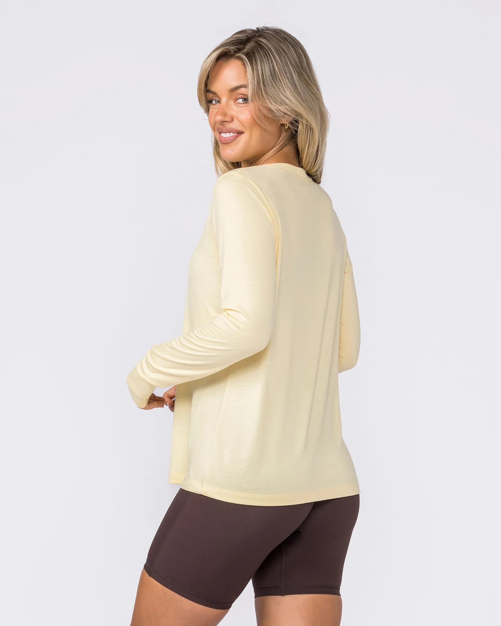 Routine Long Sleeve Top - Panna Cotta sold by Muscle Nation product image thumbnail 2