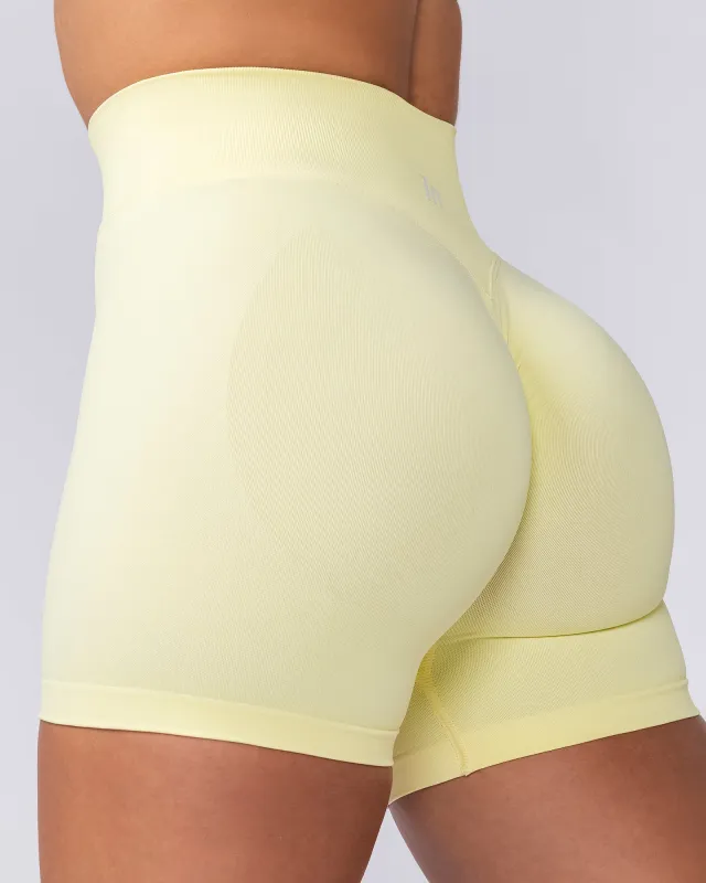 Sculpt Seamless Midway Shorts - Limoncello made by Muscle Nation
