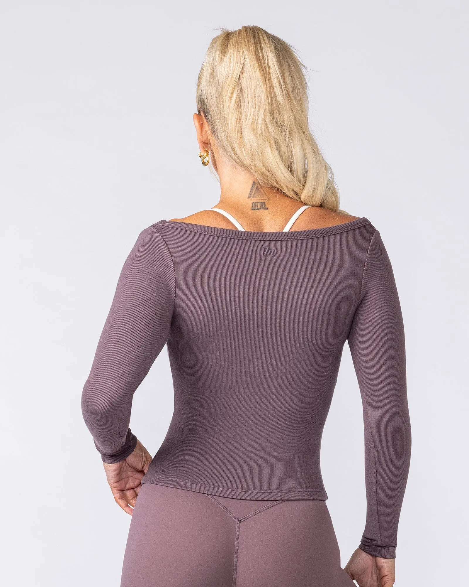 Balance Long Sleeve Rib Top - Umber sold by Muscle Nation product image thumbnail 4