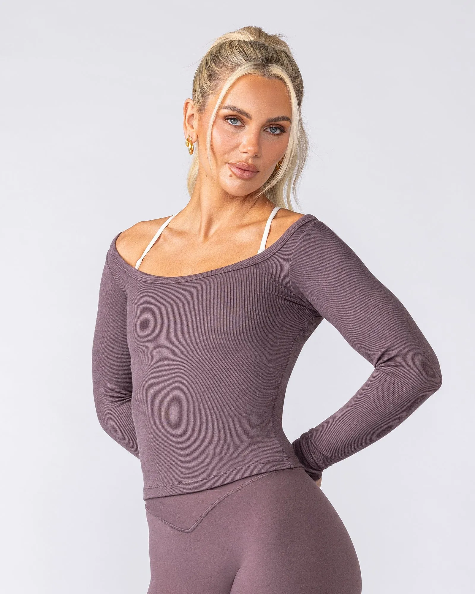 Balance Long Sleeve Rib Top - Umber sold by Muscle Nation product image thumbnail 3