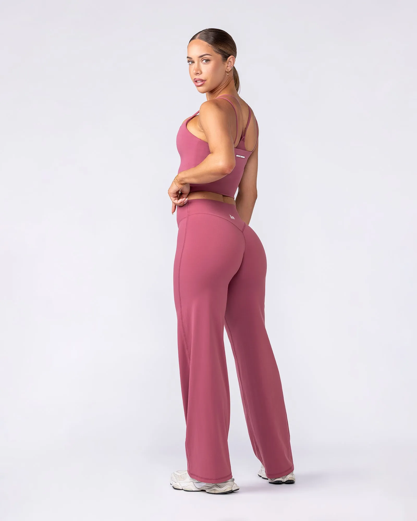 Aura Straight Leg Leggings Short - Maple sold by Muscle Nation product image thumbnail 4