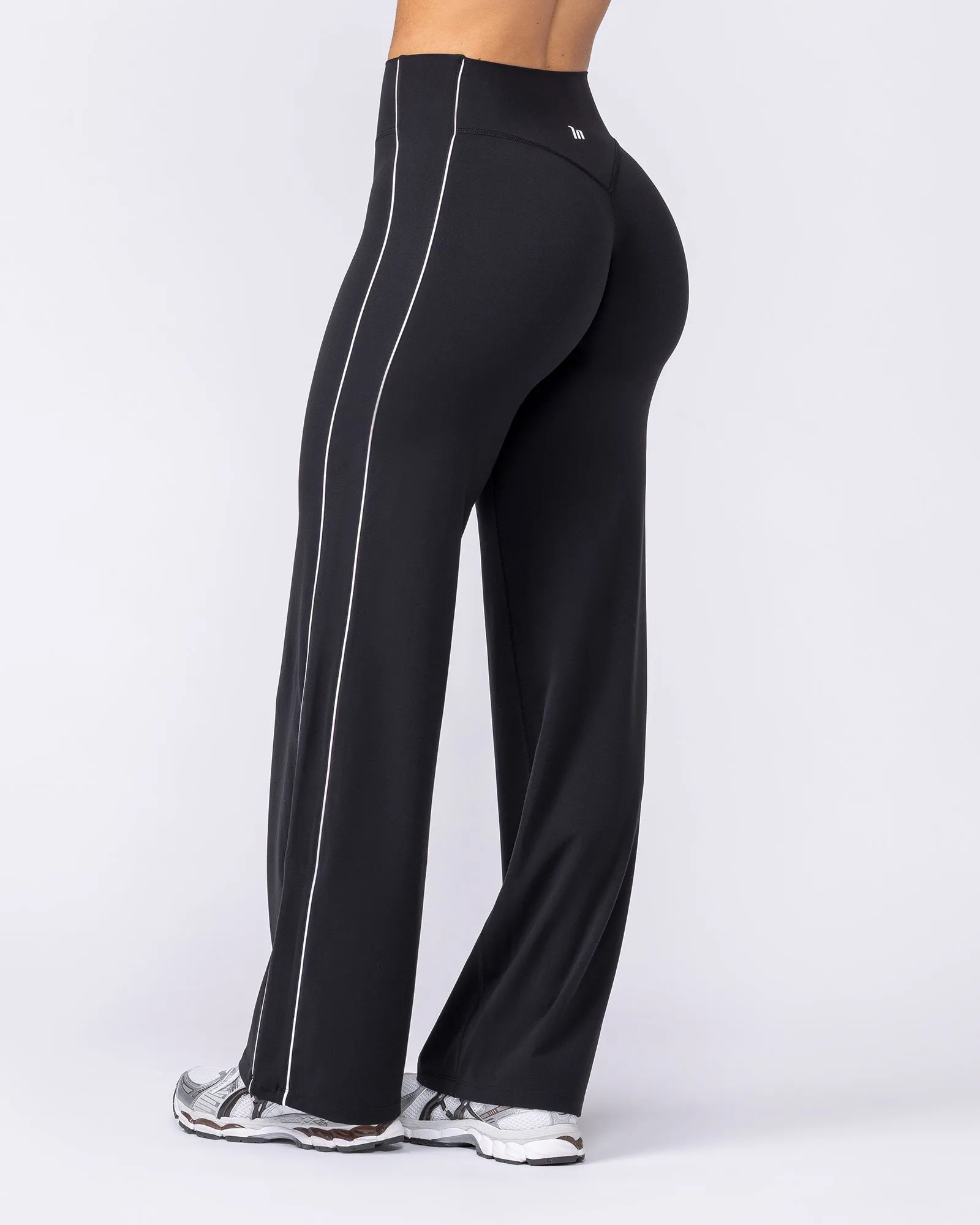 Haze Straight Leg Leggings Regular - Black sold by Muscle Nation product image thumbnail 4