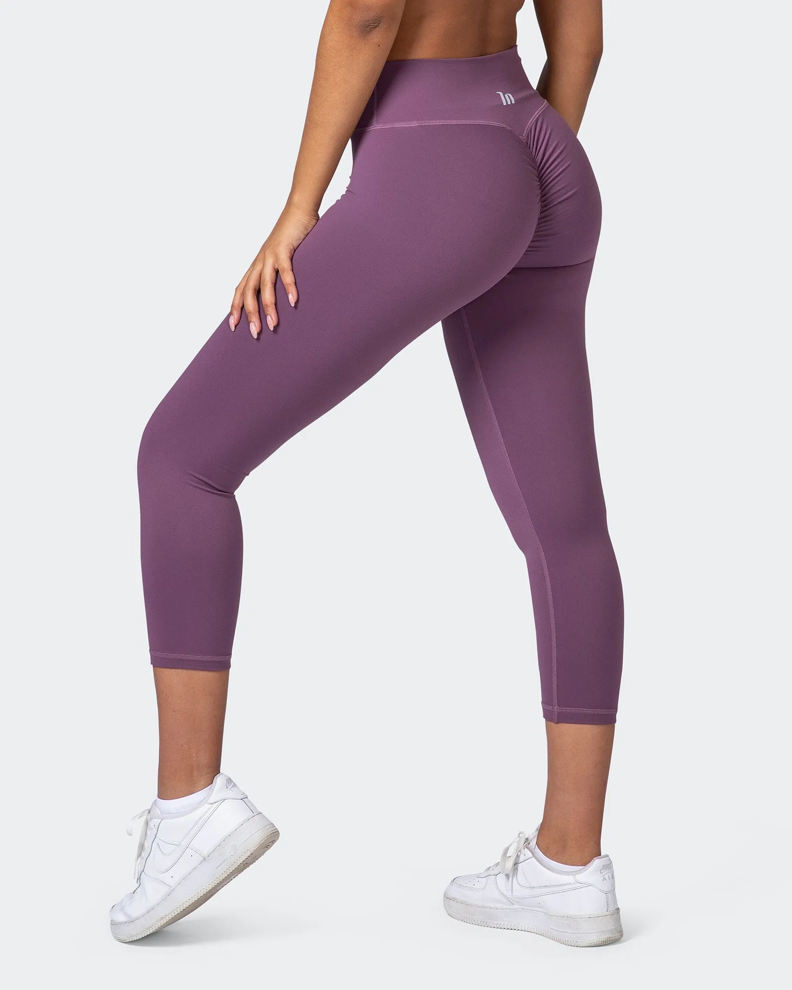 Signature Scrunch 7/8 Leggings - Jam sold by Muscle Nation