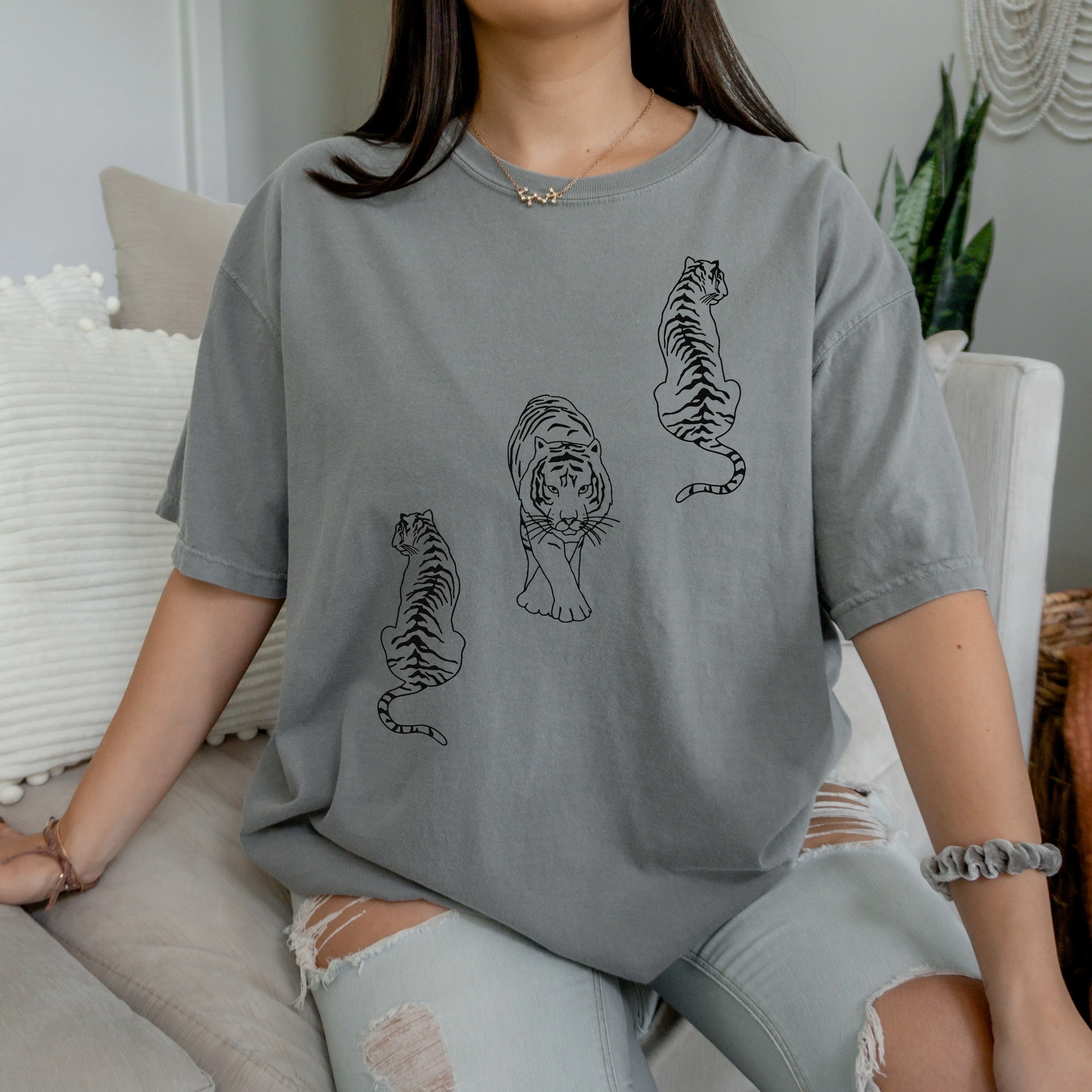 Tiger Graphic Tee Shirt (Wholesale) sold by Alley and Rae product image thumbnail 2