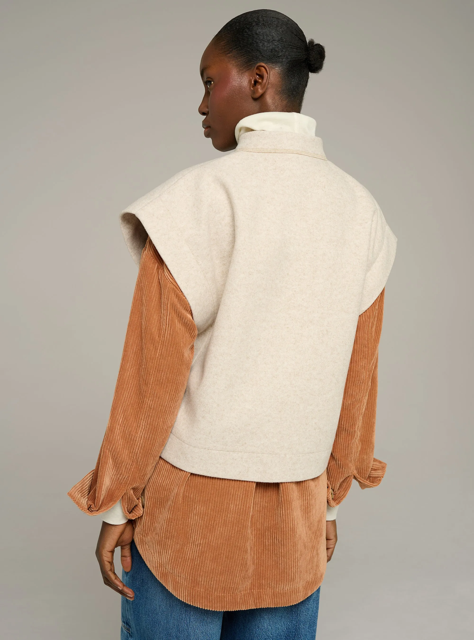 Gilet droit sans manches sold by Cotelac product image thumbnail 5