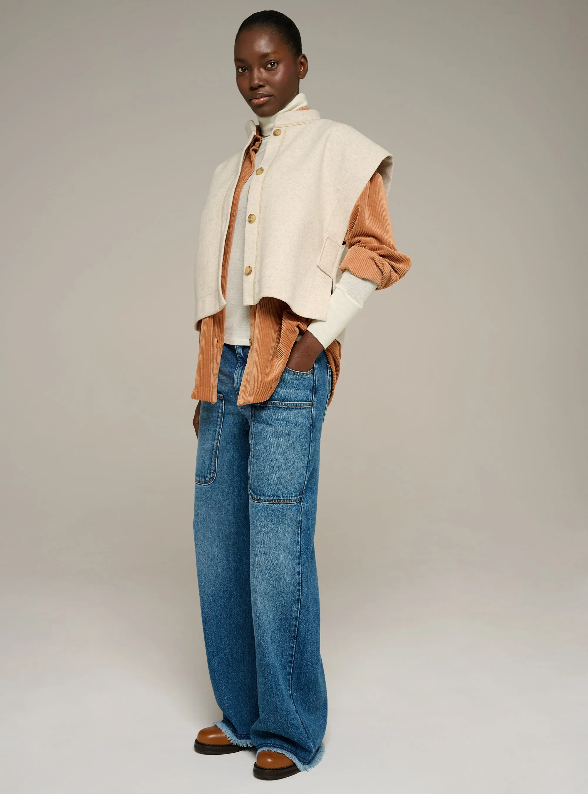 Gilet droit sans manches sold by Cotelac