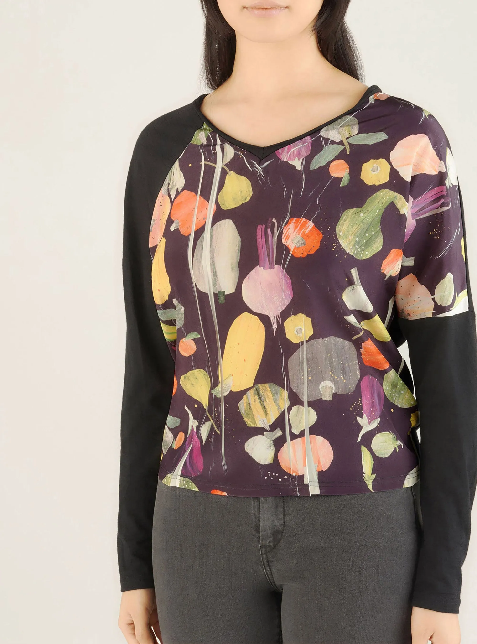 T-Shirt sold by Cotelac product image thumbnail 2