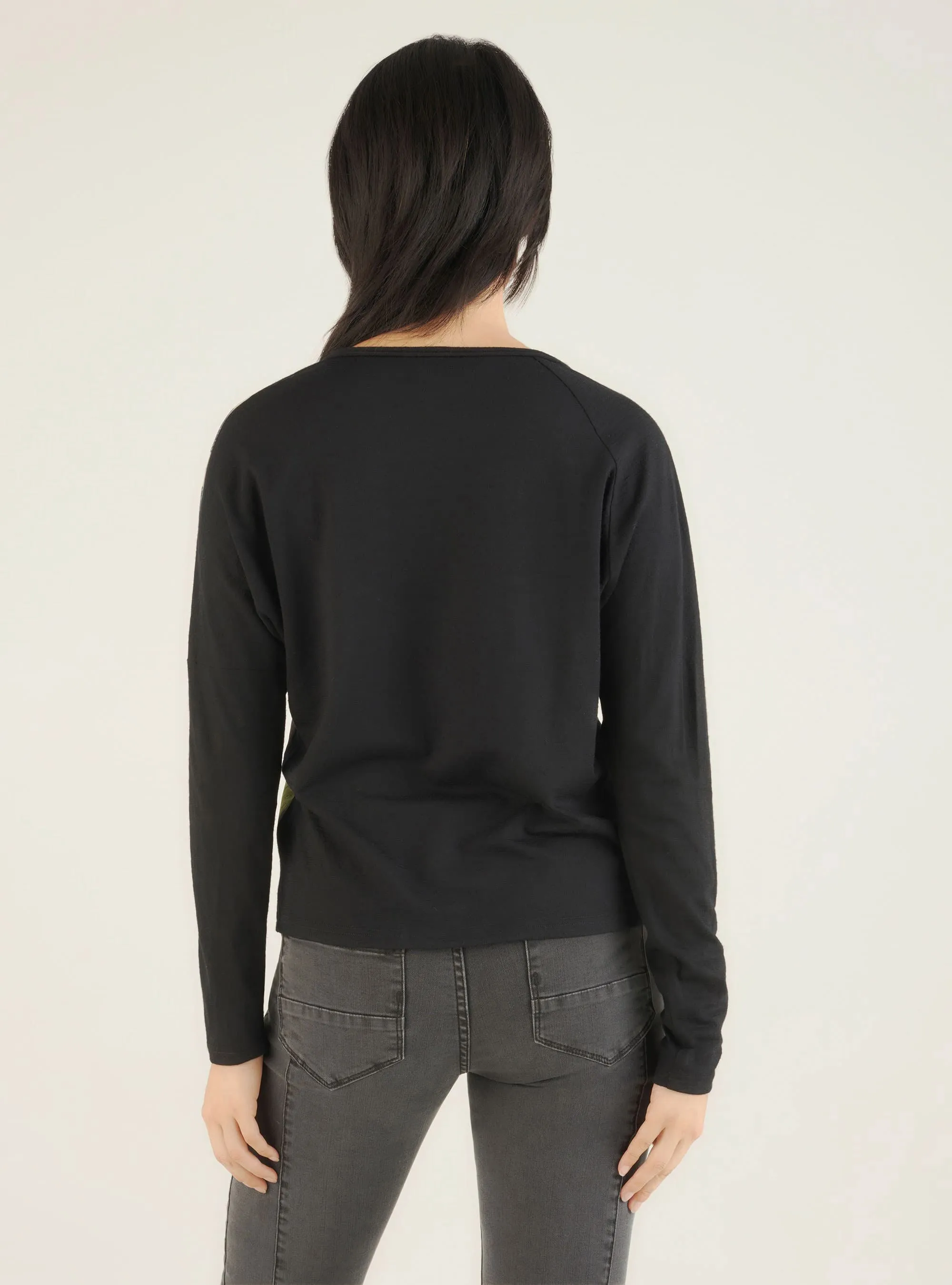 T-Shirt sold by Cotelac product image thumbnail 4